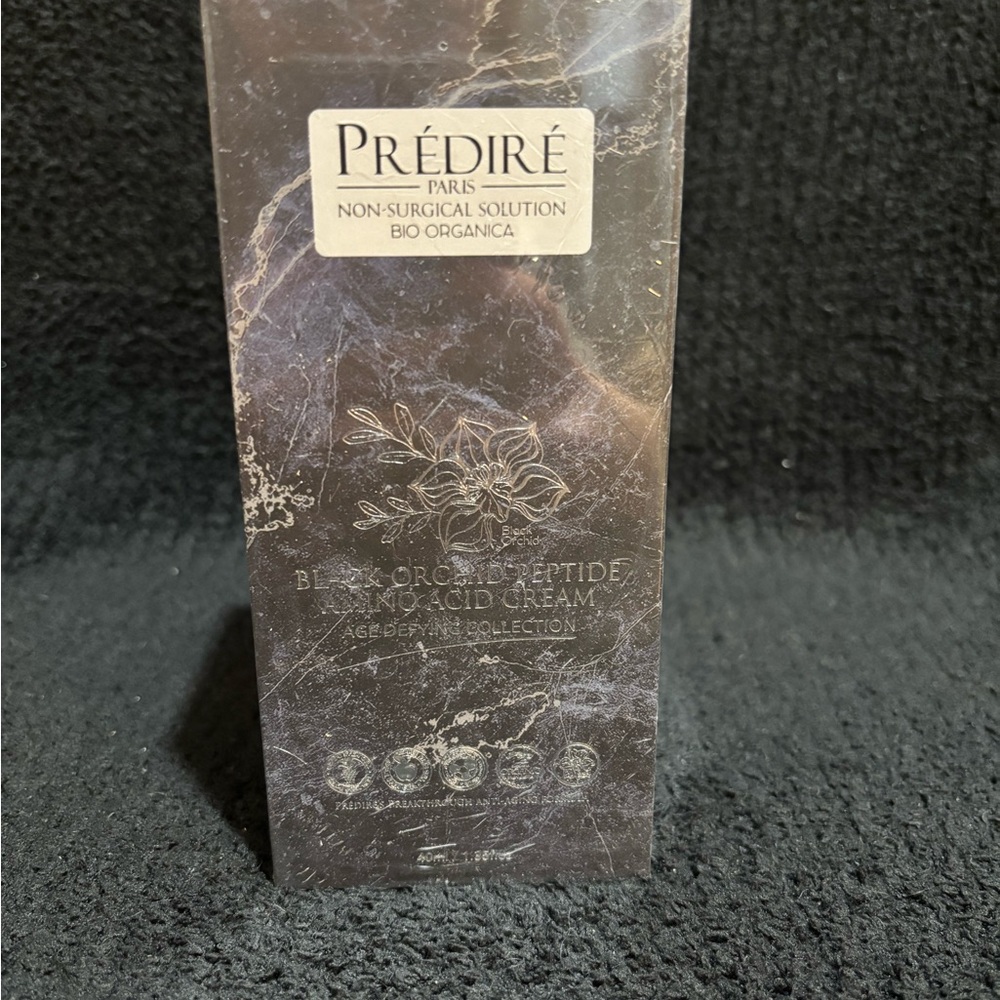 Prédiré Paris Black Orchid Peptide Moisturizer - Black